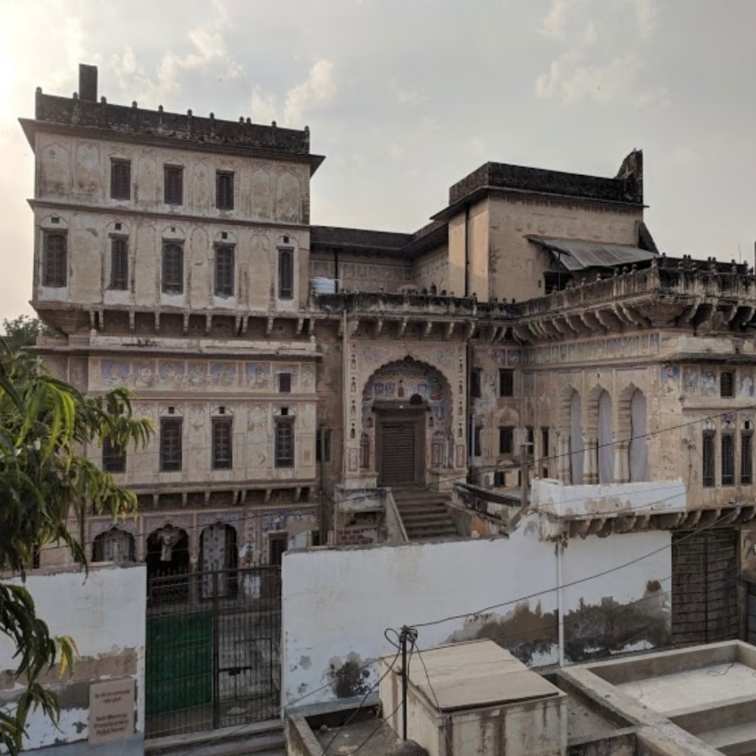 VEDAARANYA HAVELI
